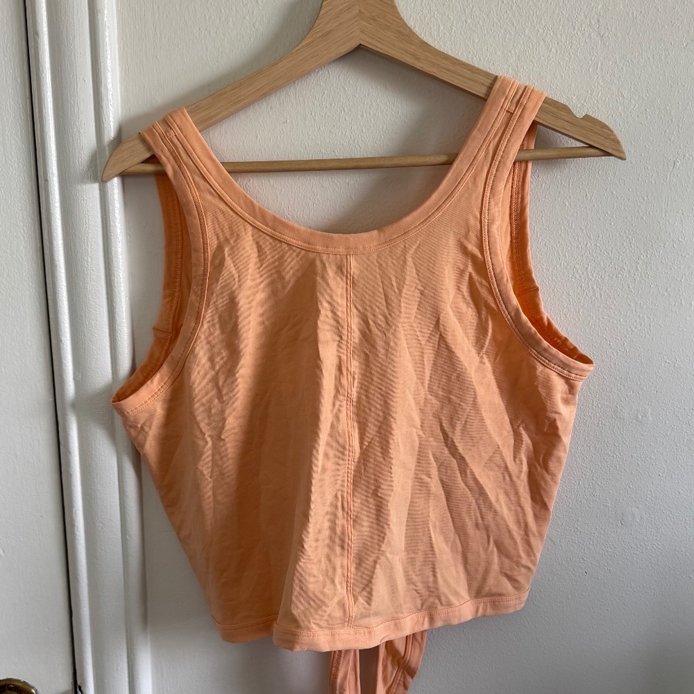 NWOT Lululemon It's a Tie Tank Top - Peach Bellini size 8